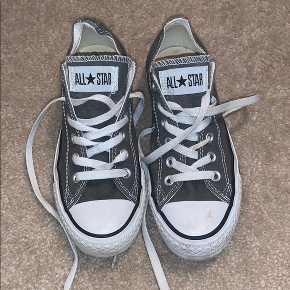grey converse size 5